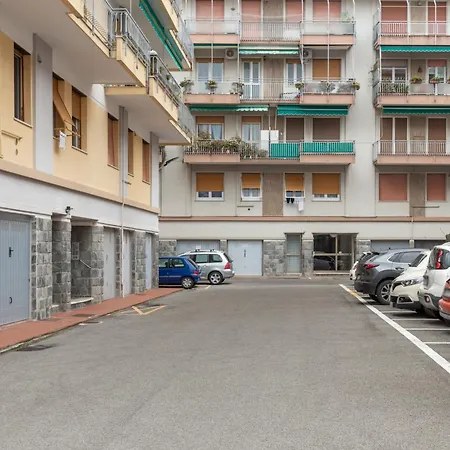 Joivy Cerisola Lovely In Рапалло