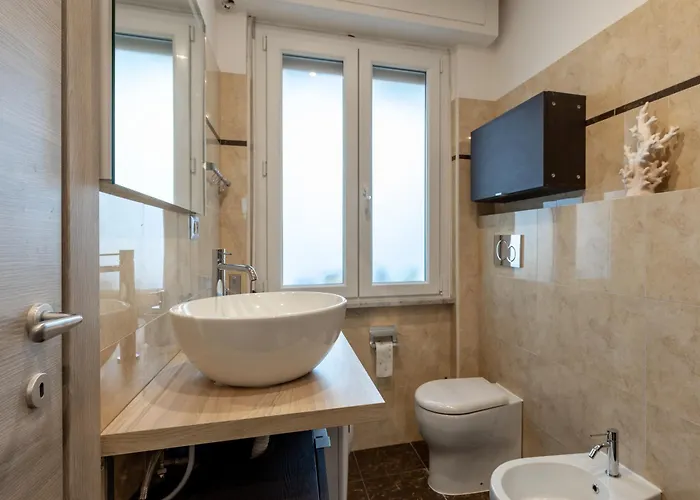 Joivy Cerisola Lovely In Рапалло